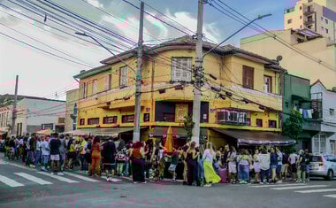 10 bares imperdíveis para curtir samba e pagode em São Paulo